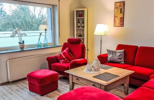Steinheim Haus | Holiday Home Lindenstraße-3 by Interhome