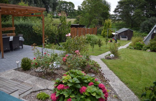 Riepke Haus | Ferienhaus Riepke" mit privater Terrasse und eigenem Garten