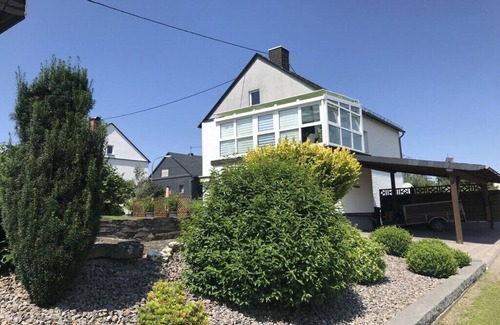 Lieg Wohnung | Holiday home Weins Comfortable Vacation Home