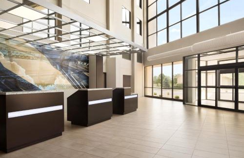 Normal Hotel | Holiday Inn - Bloomington - Normal by IHG