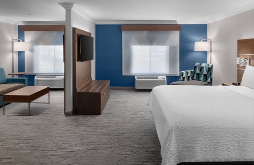 Twentynine Palms Hotel | Holiday Inn Express Hotel & Suites Twentynine Palms by IHG