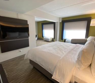 Prospect Heights Hotel | Holiday Inn Express & Suites - Prospect Heights by IHG