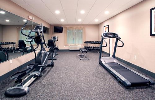 Amite Hotel | Holiday Inn Express Amite by IHG