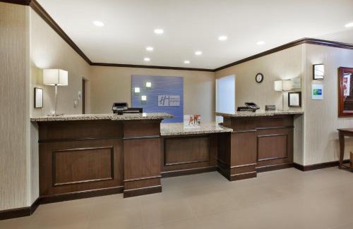Triadelphia Hotel | Holiday Inn Express and Suites Wheeling by IHG