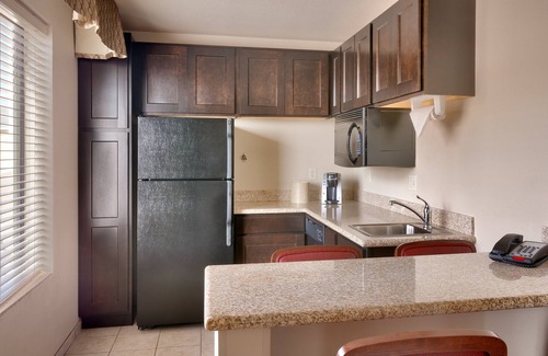 Sunset Heights Hotel | Holiday Inn Express Hotel & Suites Orem - North Provo by IHG