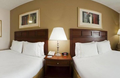 El Dorado Hotel | Holiday Inn Express Hotel & Suites by IHG