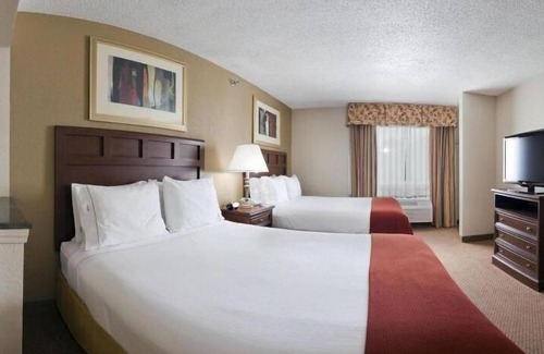 El Dorado Hotel | Holiday Inn Express Hotel & Suites by IHG