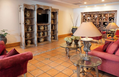 Silao Hotel | Holiday Inn Express Silao Aeropuerto Bajio by IHG