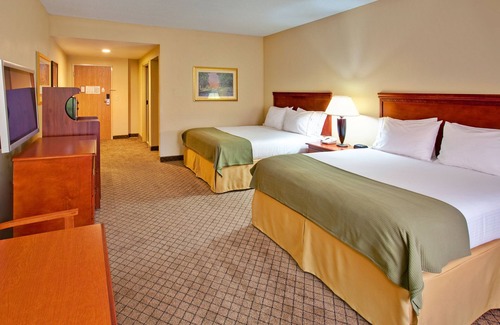 Greenwood Hotel | Holiday Inn Express & Suites - Greenwood by IHG
