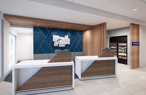 Lima Hotel | Holiday Inn Express & Suites Lima by IHG