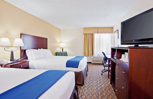 Central Scottsdale Hotel | Holiday Inn Express Scottsdale North by IHG