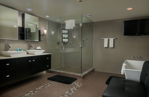 Central Scottsdale Hotel | Holiday Inn Express Scottsdale North by IHG