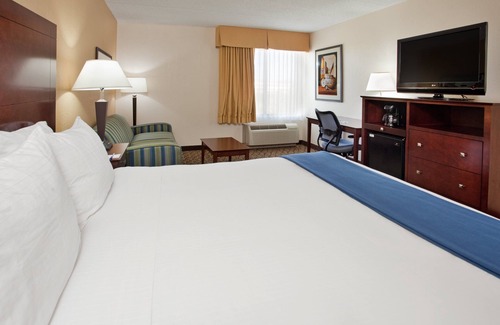 Central Scottsdale Hotel | Holiday Inn Express Scottsdale North by IHG