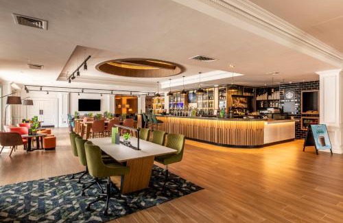 Guildford Hotel | Holiday Inn Guildford by IHG