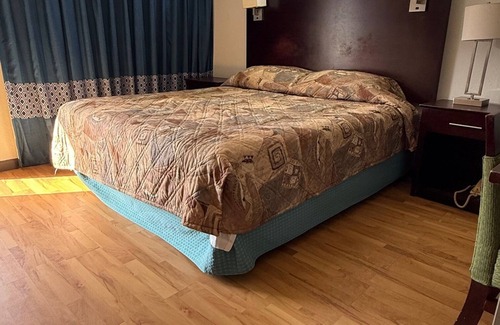 Springhill Hotel | holiday motel