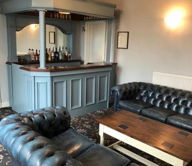 Winterley Hotel | Holly Trees Hotel