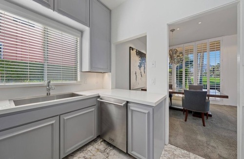 Palm Desert Resort | Hollywood Regency Style mit atemberaubender Aussicht