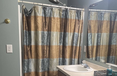 Lansing Haus | Home Away From Home