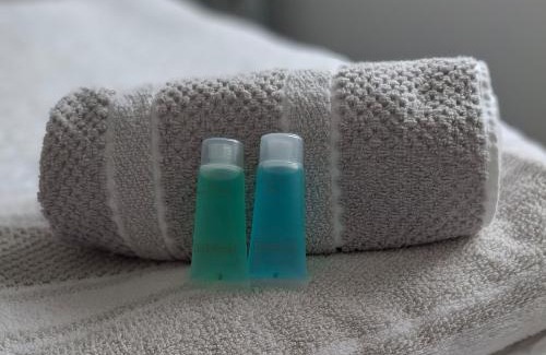 Rochford Haus | HOME from HOME GUEST HOUSE