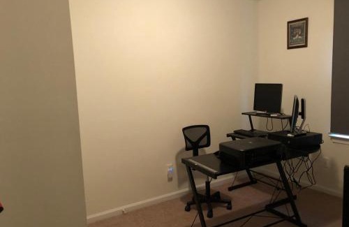 Downtown Wohnung | Home in Hampton.