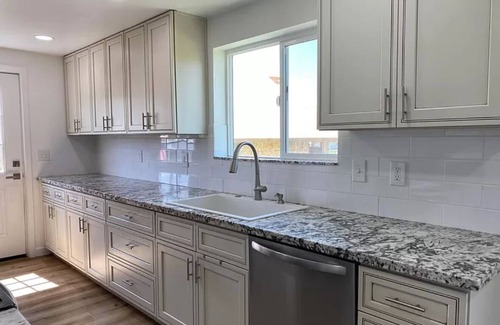 Afton Haus | Home Near Epic Snowmobiling Site! Peaceful, luxury home in Smoot WY, Sleeps 12!