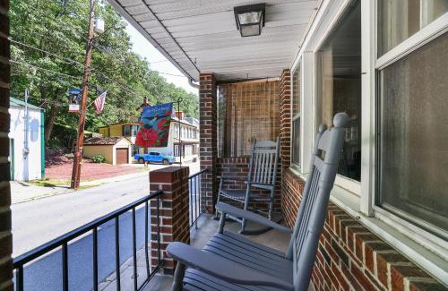 Ashfield Haus | Home on Broadway in Jim Thorpe
