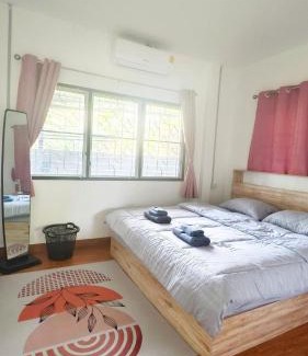 Hang Dong Haus | Home Saendee 2 ธรรมชาติติดลำธาร