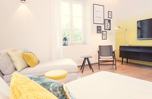 Ljubljana Wohnung | Designer Wohnung / Stilvoll und Komfort / Kostenlose Parkplätze / WiFi / AirCon