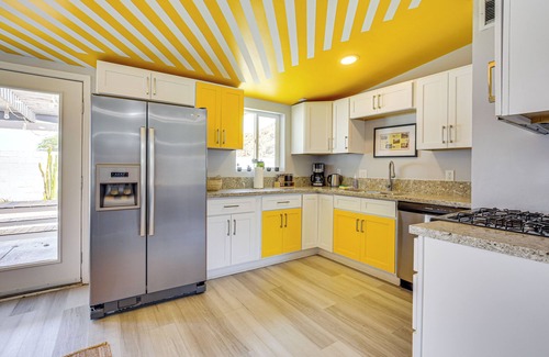 Palm Springs Haus | Home w/Stunning Mountain Views in Palm Springs!