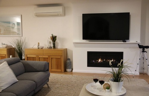 Ocean Grove Haus | Home With a View Close to Beach