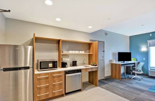 Daytona Beach Hotel | Home2 Suites by Hilton Daytona Beach Speedway