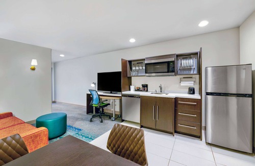 Gateway District Hotel | Home2 Suites by Hilton Minneapolis Downtown, MN