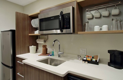 Mobile Hotel | Home2 Suites by Hilton Mobile International Airport