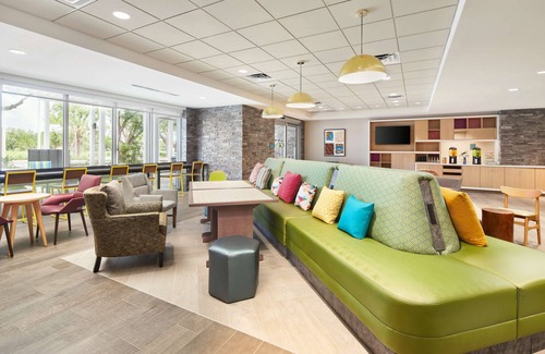 Interchange Square Hotel | Home2 Suites by Hilton Palm Bay Melbourne I 95