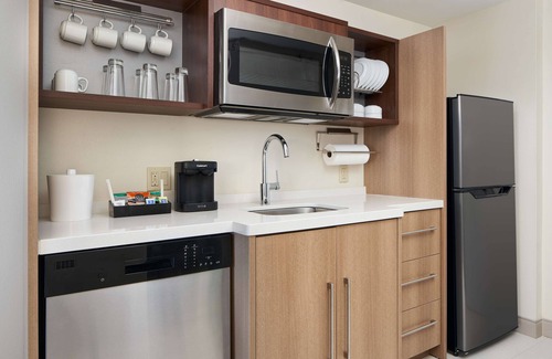 Interchange Square Hotel | Home2 Suites by Hilton Palm Bay Melbourne I 95