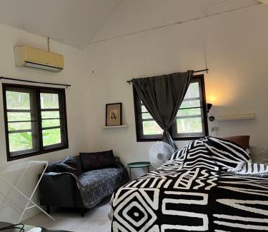 Ko Chang Haus | Homebar