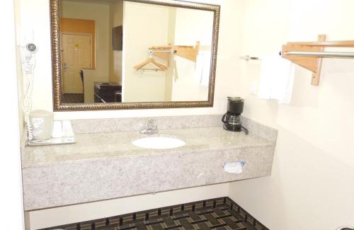 West Memphis Hotel | Homegate Inn & Suites West Memphis