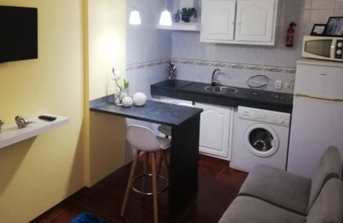 Lajes do Pico Wohnung | Homerez - Wohnung für 2 Pers. mit Meerblick und Terrasse in Lajes Do Pico