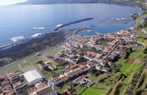 Lajes do Pico Wohnung | Homerez - Wohnung für 2 Pers. mit Meerblick und Terrasse in Lajes Do Pico