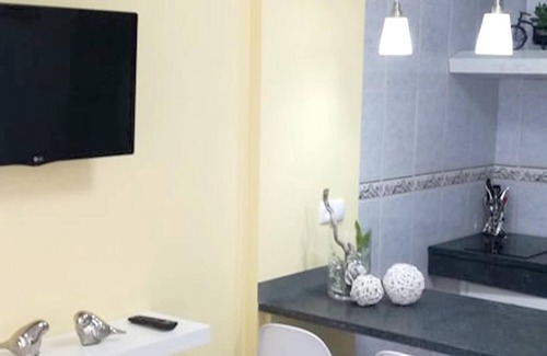 Lajes do Pico Wohnung | Homerez - Wohnung für 2 Pers. mit Meerblick und Terrasse in Lajes Do Pico