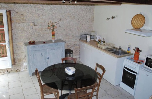 Plumont Wohnung | Homerez - Charmantes Studio in Plumont mit privatem Garten - 50 m²