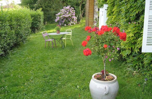 Plumont Wohnung | Homerez - Charmantes Studio in Plumont mit privatem Garten - 50 m²