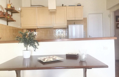 Theologos Haus | Homerez - Cosy House in Theologos with Balcony