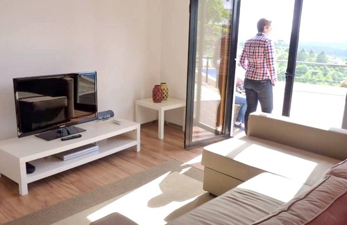 Vila Nova de Cerveira Haus | Homerez - Haus 10 km vom Strand entfernt für 4 Pers. mit Schwimmbad in Prado