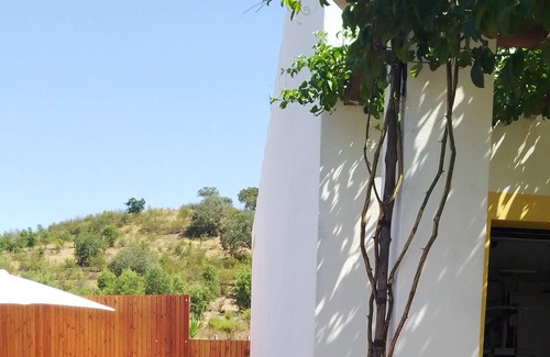 Luzianes Haus | Homerez - Tolles Haus für 8 Pers. mit Schwimmbad und Terrasse in Santa Luzia