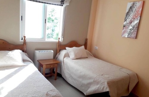 Cazorla Haus | Homerez - Nice house for 6 ppl. with terrace and balcony at Cazorla
