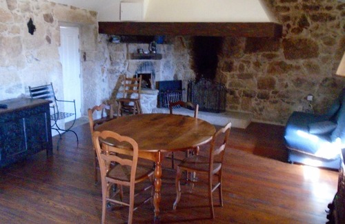 Bico Haus | Homerez - Nice house With mountain view and terrace