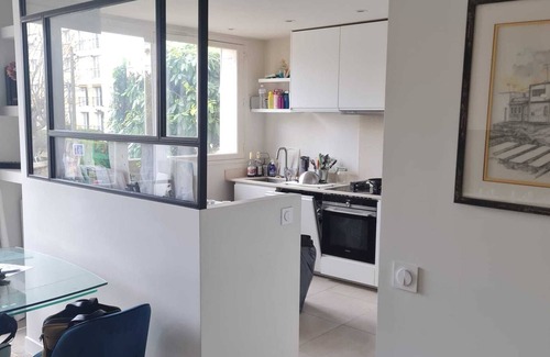 Chatou Wohnung | Homerez - Geräumige Wohnung bei Chatou mit eingezäuntem Garten