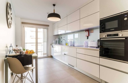 Fatima Wohnung | Homerez - Geräumiges Apartment in Fátima inkl. Parkplatz