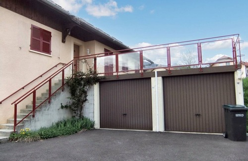 Peron Haus | Homerez - Geräumiges Haus in Péron - Terrasse